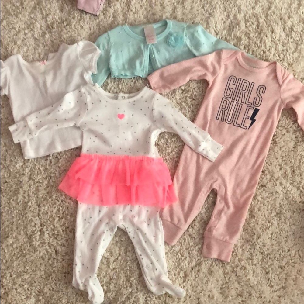 Carters New 6-9 months bundle